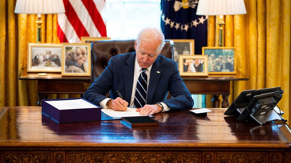 Biden Signs $1.9 Trillion Stimulus Bill: Video