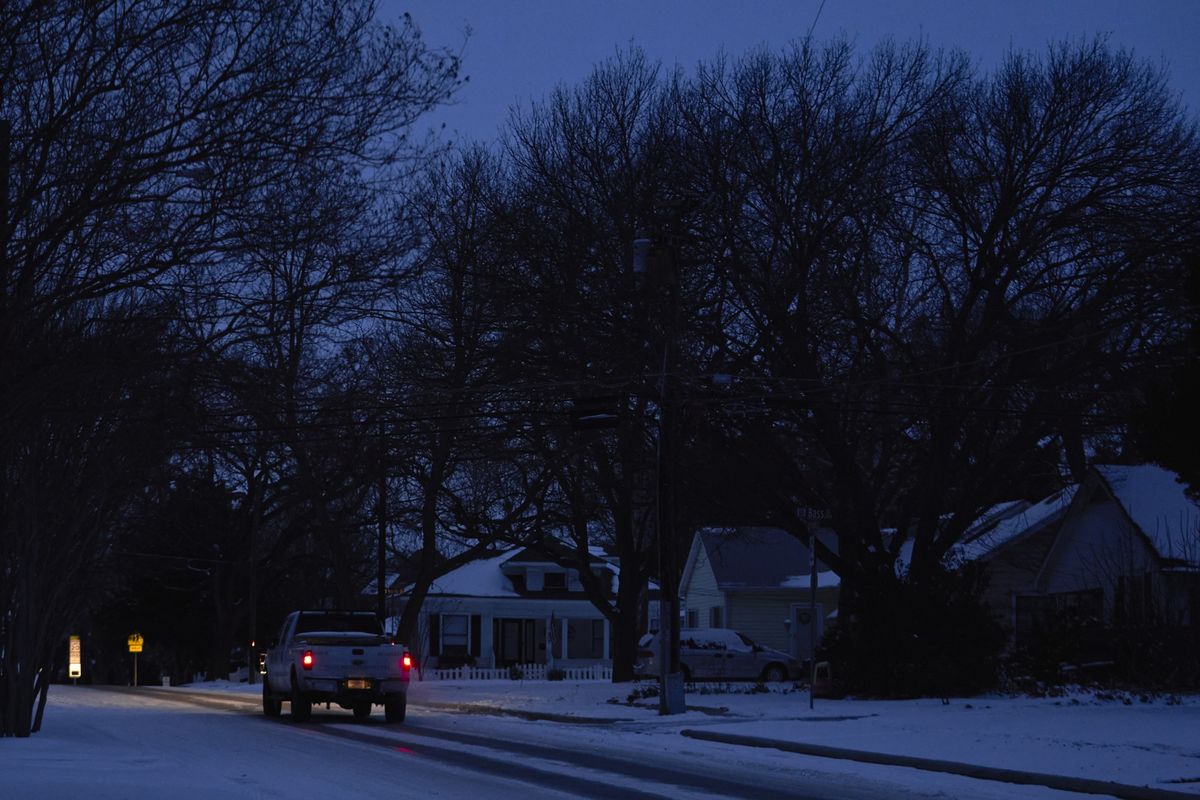 Texas’ Last Power Regulator Resigns After Crippling Blackouts