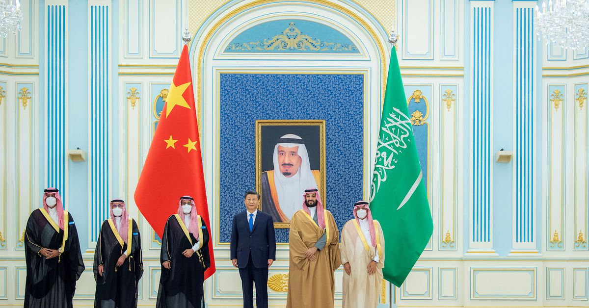 China’s Xi calls for oil trade in yuan at Gulf summit in Riyadh