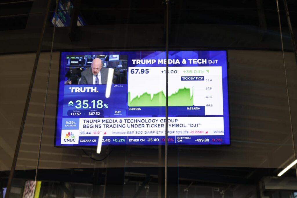 More investors are betting Trump social-media stock ‘DJT’ will drop