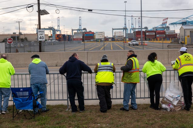 The massive U.S. port strike ended just days after it started