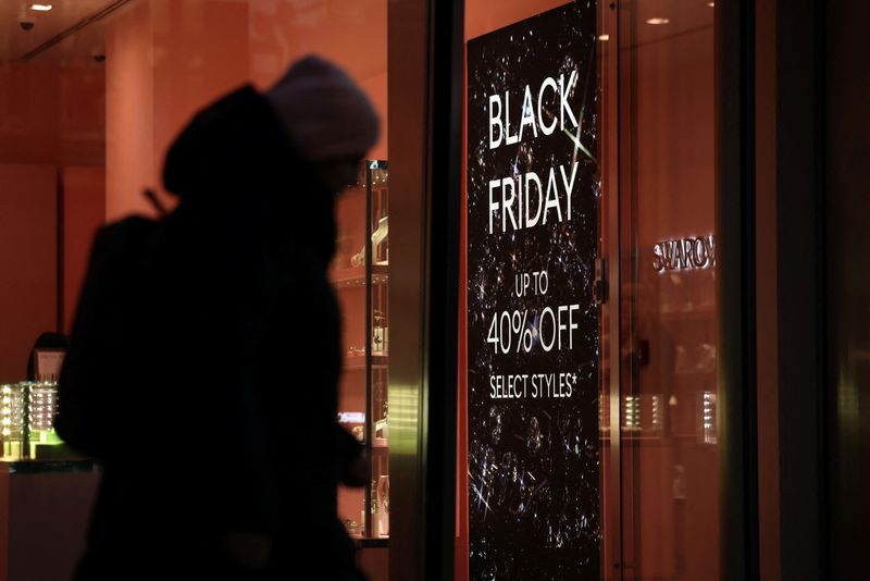 UK retailers report weakest sales since April, BRC survey shows